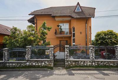 Casă cu 4 camere în Nord