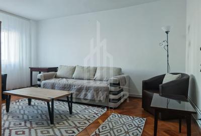 Apartament cu 3 camere decomandat, mobilat în Ștrand