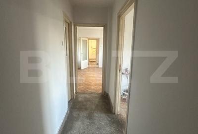 Apartament cu 4 camere decomandat în Micro 16 - 8