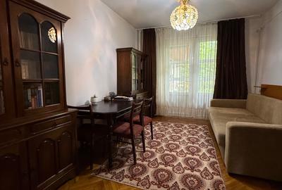 Casă cu 4 camere cu Teren 340 Mp în Ultracentral