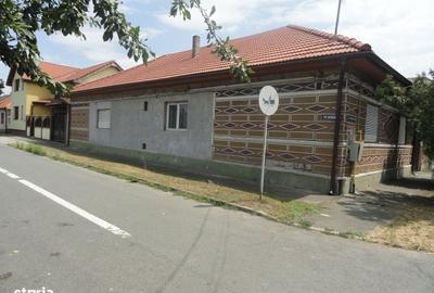 Casă cu 4 camere în Gai