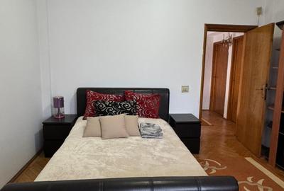 Apartament cu 4 camere decomandat, mobilat în Victoriei - 2