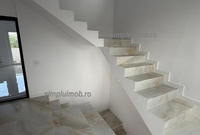 Apartament cu 4 camere decomandat în Central - 6