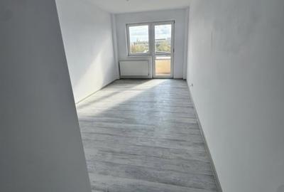 Apartament cu 3 camere semidecomandat în Valea Lupului - 2