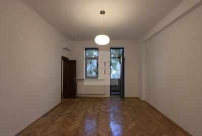 Apartament cu 4 camere decomandat în Eminescu - 2