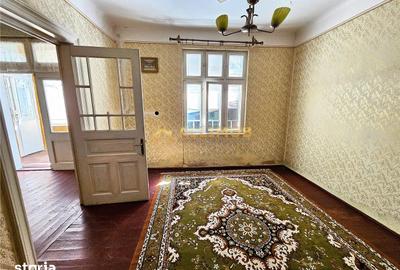Casă cu 4 camere semidecomandat cu Teren 274 Mp în Ana Ipătescu - 8