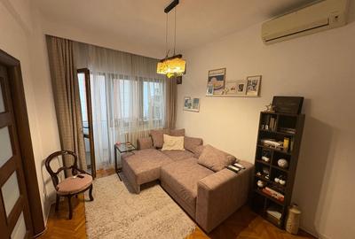 Apartament cu 2 camere semidecomandat în Romană