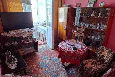 Apartament cu 2 camere decomandat în Micro 19 - 2