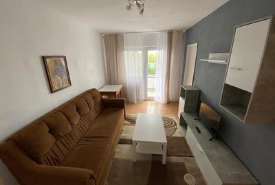 Garsonieră decomandată în Micălaca