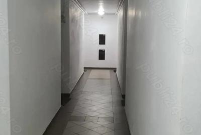 Garsonieră semidecomandată în Central - 1