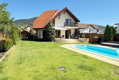 Casă individuală cu 4 camere cu Piscina în Exterior Vest