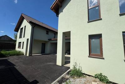 Duplex cu 4 camere cu Canalizare în Gilău - 4