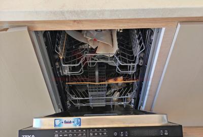 Apartament cu 2 camere decomandat, mobilat în Tomis I - 12