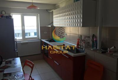 Apartament cu 3 camere decomandat în Apărătorii Patriei