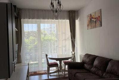 Apartament cu 2 camere semidecomandat, mobilat în Lujerului