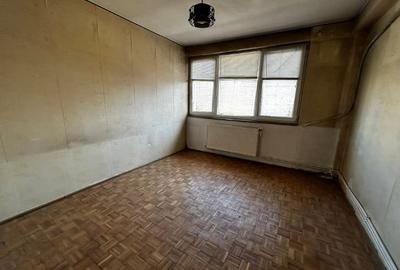 Apartament cu 3 camere semidecomandat în Independenței - 3