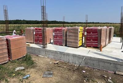 Casă cu 4 camere cu Teren 625 Mp în Ștefăneștii de Jos