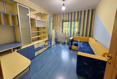 Apartament cu 3 camere decomandat în I. C. Frimu
