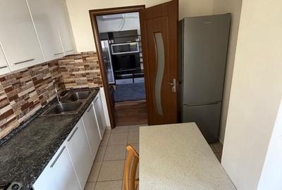Apartament cu 2 camere semidecomandat în Apărătorii Patriei - 3