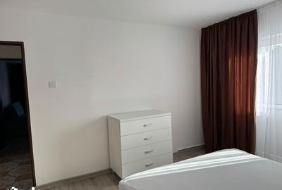 Apartament cu 2 camere decomandat în Carpați 2 - 1