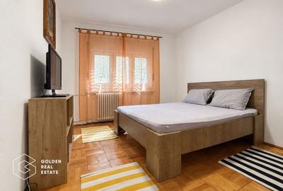 Apartament cu 3 camere semidecomandat în Central