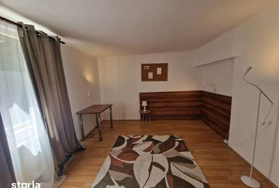 Apartament cu 2 camere semidecomandat în Andrei Mureșanu