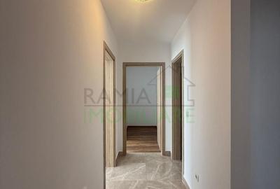 Apartament cu 3 camere decomandat, mobilat în Tractorul - 9