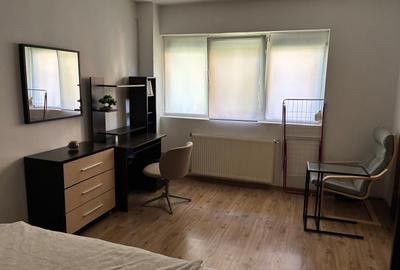 Apartament cu 2 camere semidecomandat în Apărătorii Patriei - 2