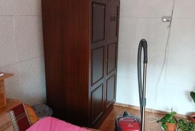 Apartament cu 3 camere decomandat în Rahova