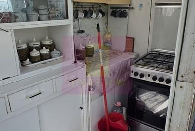 Casă cu 5 camere în Central