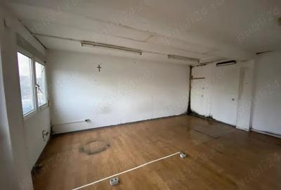 Spațiu comercial, de 12 mp, în Central - 2