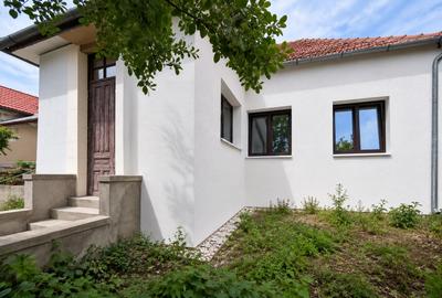 Apartament cu 2 camere decomandat în Central - 1