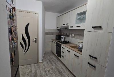 Apartament cu 3 camere decomandat în Central - 8