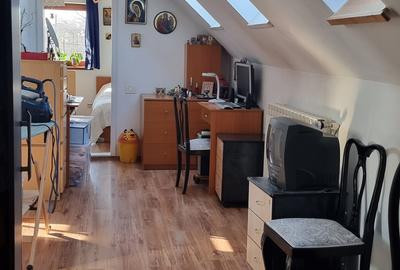 Casă cu 4 camere cu Teren 400 Mp în Mogoșoaia - 8