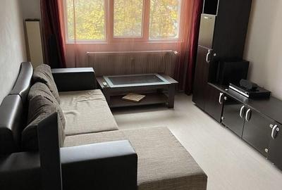 Apartament cu 2 camere semidecomandat, mobilat în Brâncoveanu