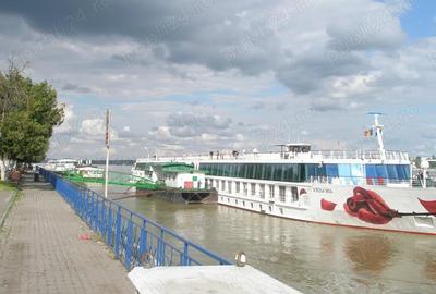 Teren de 108 mp, în Unirii - 4