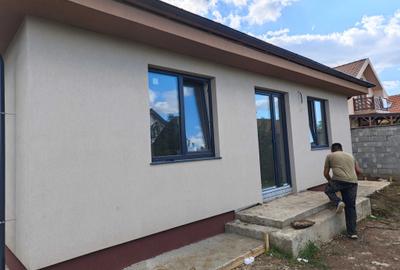 Casă cu 3 camere cu Teren 562 Mp în Central
