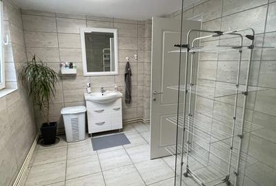 Casă individuală cu 5 camere cu Canalizare în Central - 16