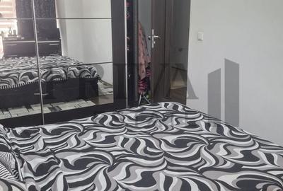 Apartament cu 3 camere decomandat în Soarelui