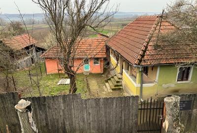 Casă individuală cu 5 camere cu Teren 1100 Mp în Văgiulești