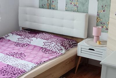 Apartament cu 4 camere decomandat în Confecții