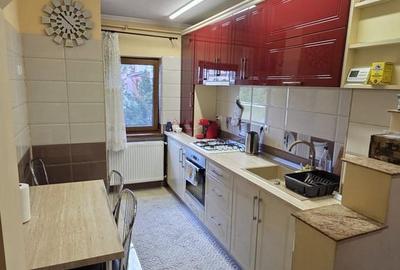 Apartament cu 4 camere decomandat în Micro 17 - 13