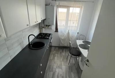 Garsonieră decomandată în Sânpetru - 3