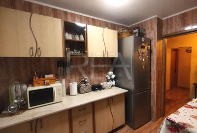 Apartament cu 4 camere decomandat, mobilat în Titan - 12