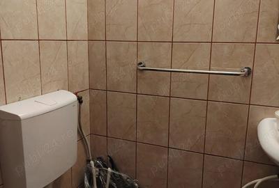 Spațiu comercial, de 18 mp, în Central - 1