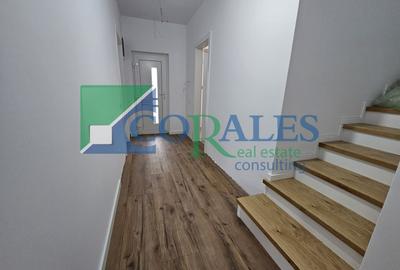Duplex cu 4 camere cu Canalizare în Moșnița Veche - 2