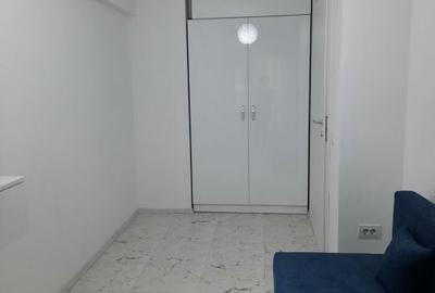 Garsonieră decomandată în Central - 3