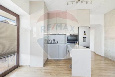 Apartament cu 3 camere decomandat, mobilat în Mihai Bravu