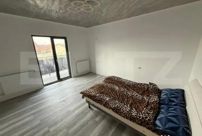 Casă cu 5 camere cu Teren 371 Mp în Central - 8