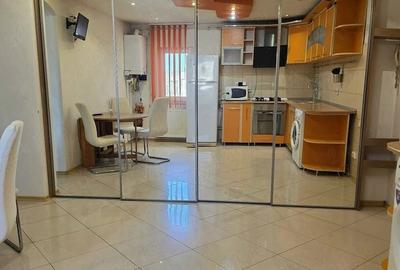 Apartament cu 2 camere decomandat în Inel I
